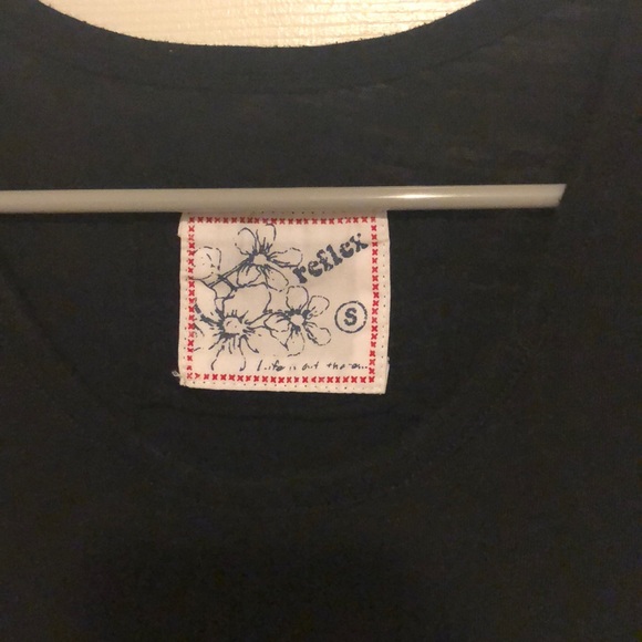 Black California T - Picture 3 of 3